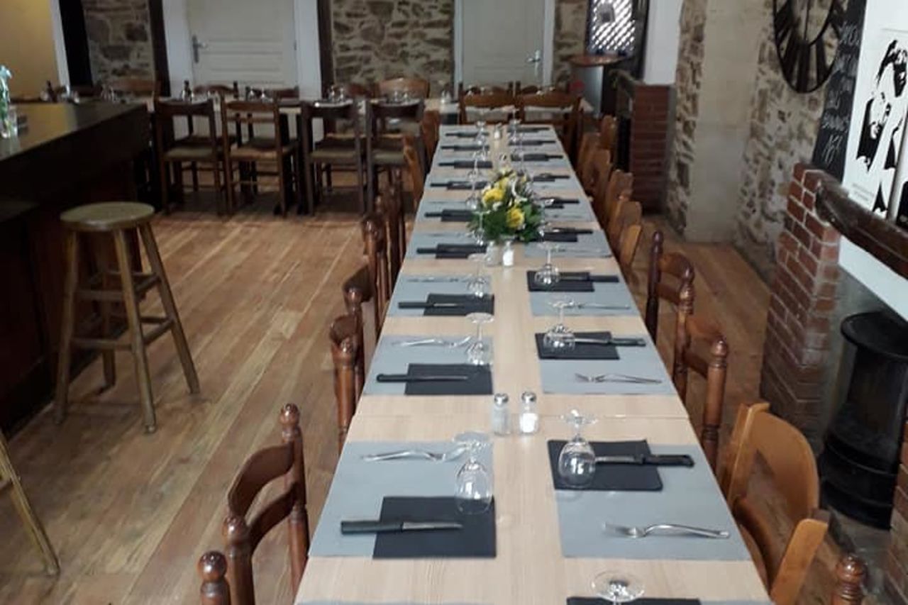 Notre Salle généreuse et conviviale