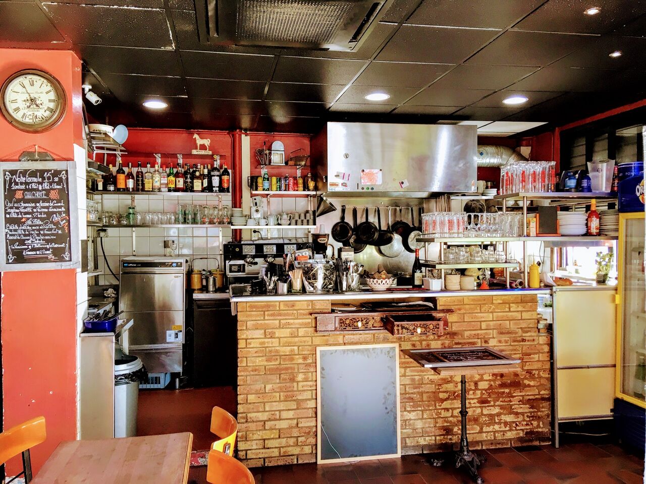 Bar du p'tit landais commandez votre boisson favorite