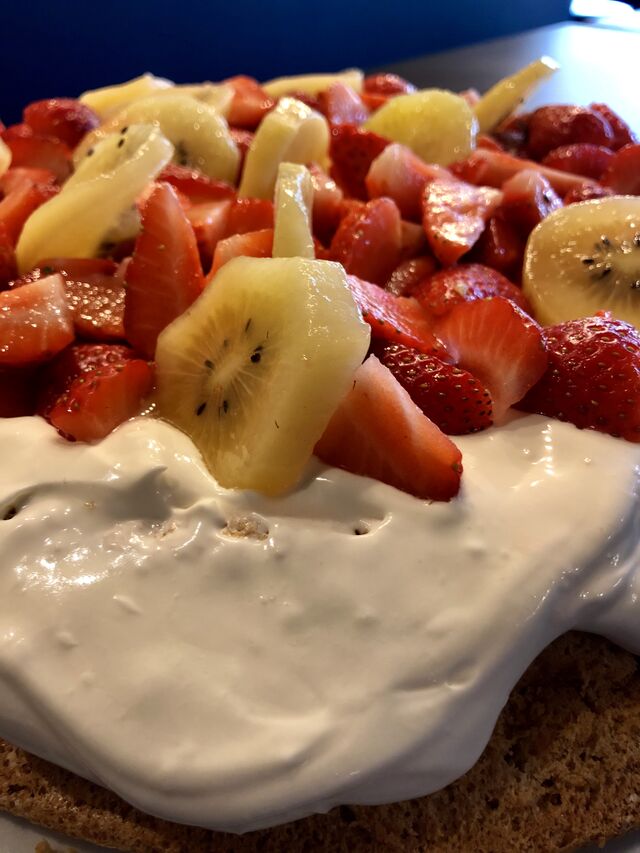 Gâteau crème aux fruits frais