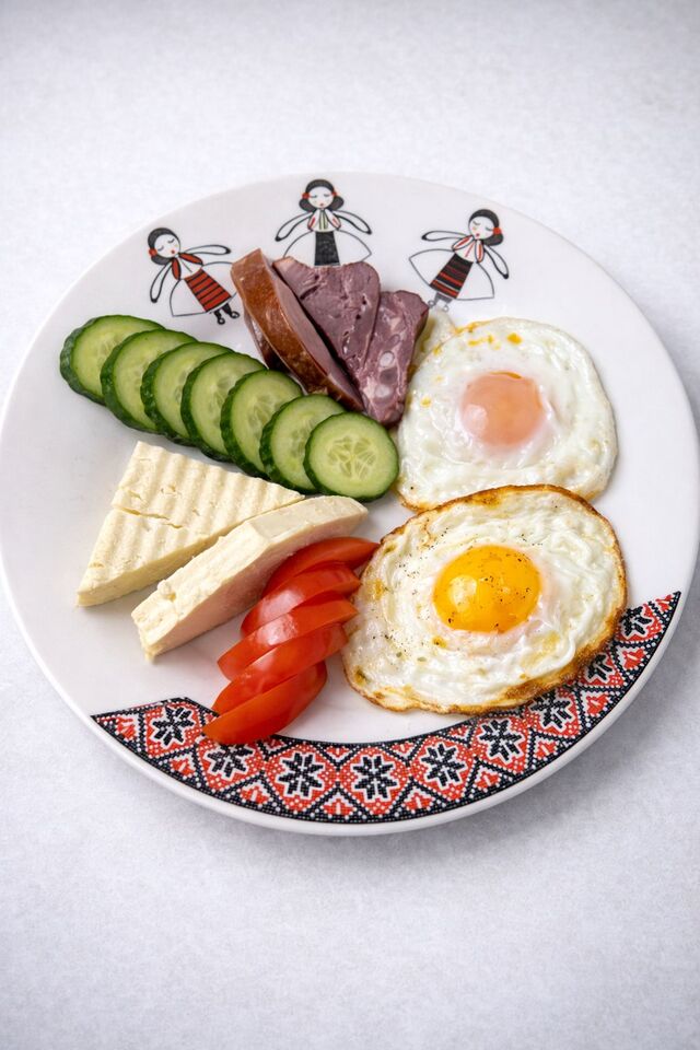 Mic dejun 1 - 25 lei