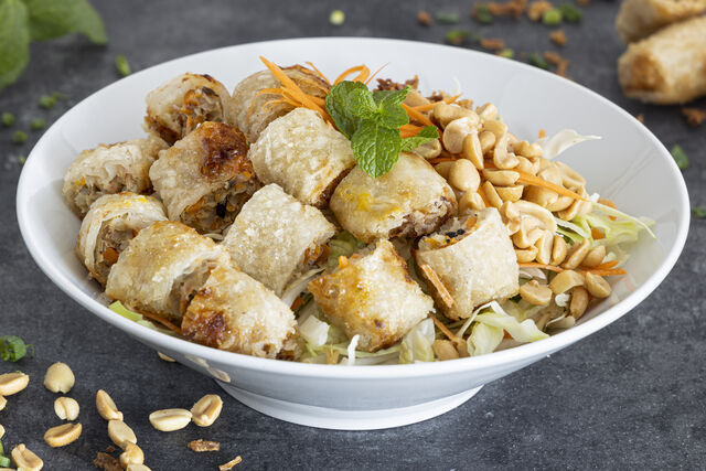 Salade de Nems 11€