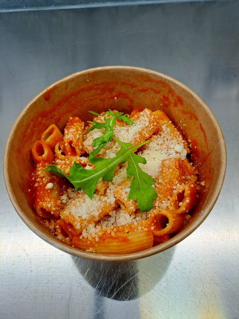 MACCHERONI - POMODORO