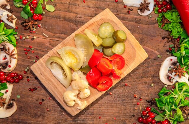 SALATA DE MURATURI ASORTATE 