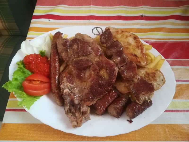 Our tasty mixed plate is our speciality in Restaurant Zadarski Dvori Poličnik.