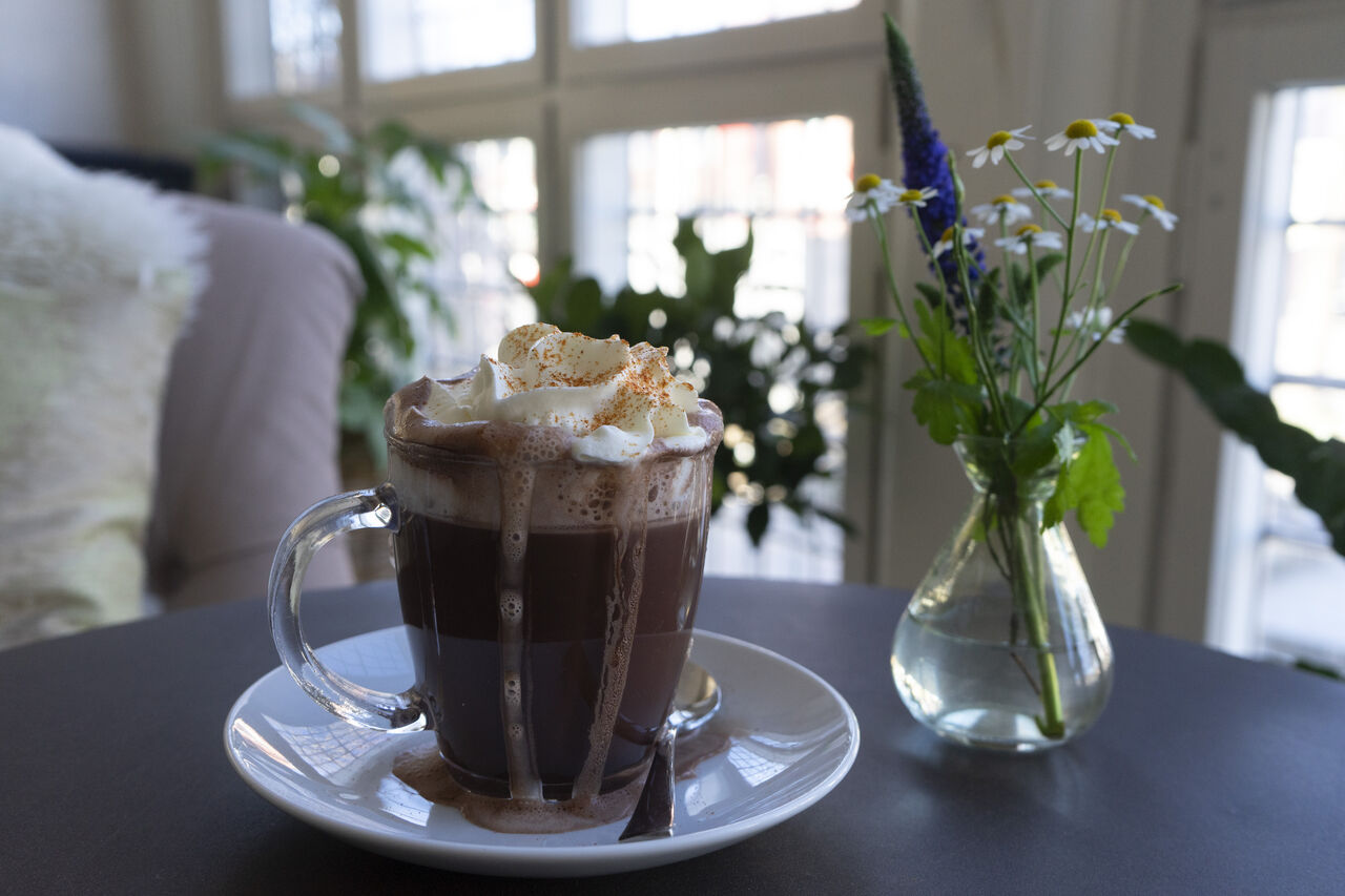 Café Grün Spezial im Preetzer Altbaugebäude in der Innenstadt