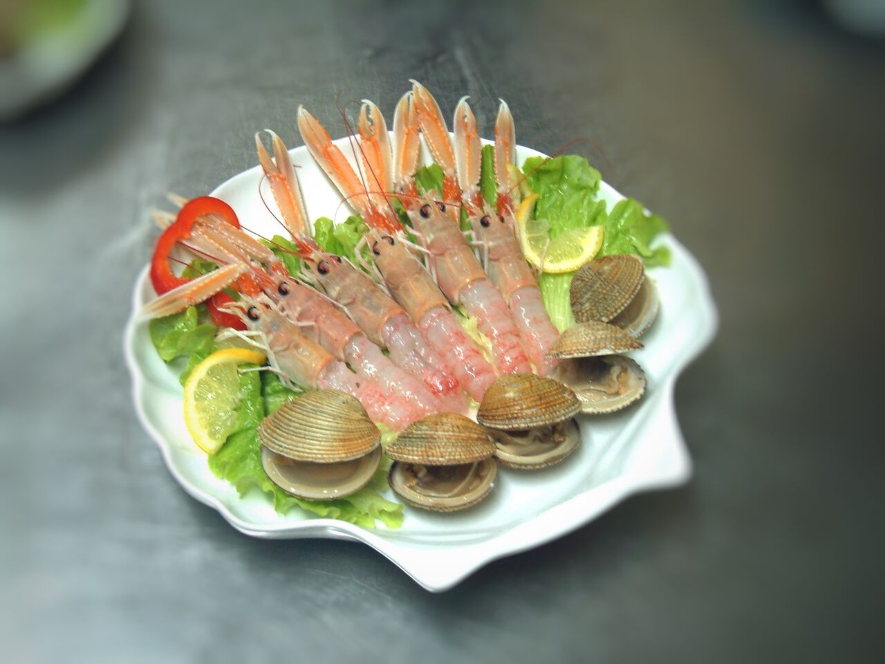 Sirovi škampi i dondole