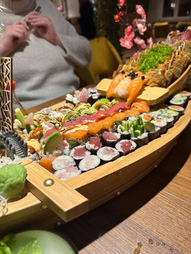 Sushi-Schiff
