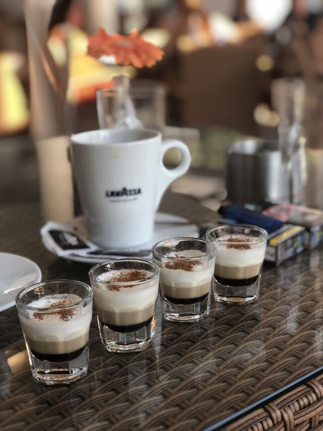 Coffee & Liquid Dessert