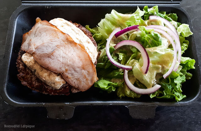 La barquette du Local