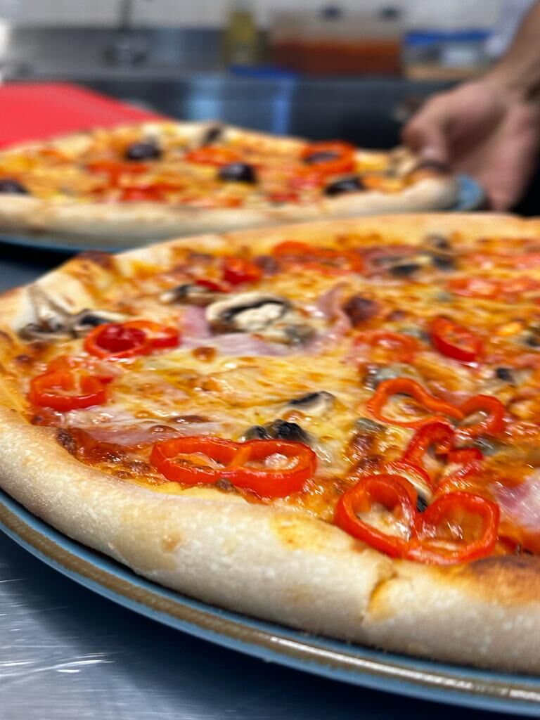 Pizza Mista (gemischt)