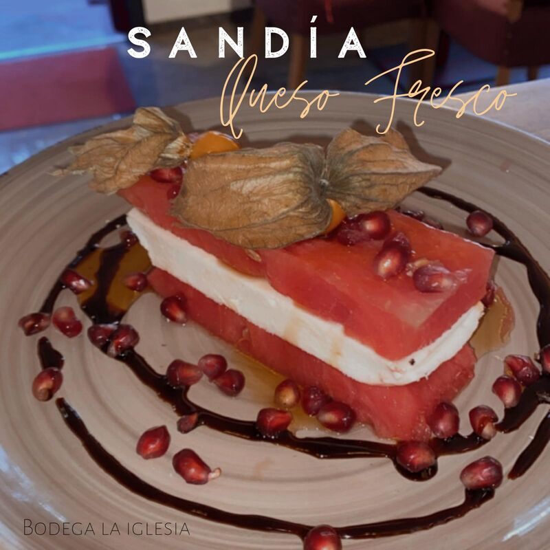 Wassermelone mit frischkäse