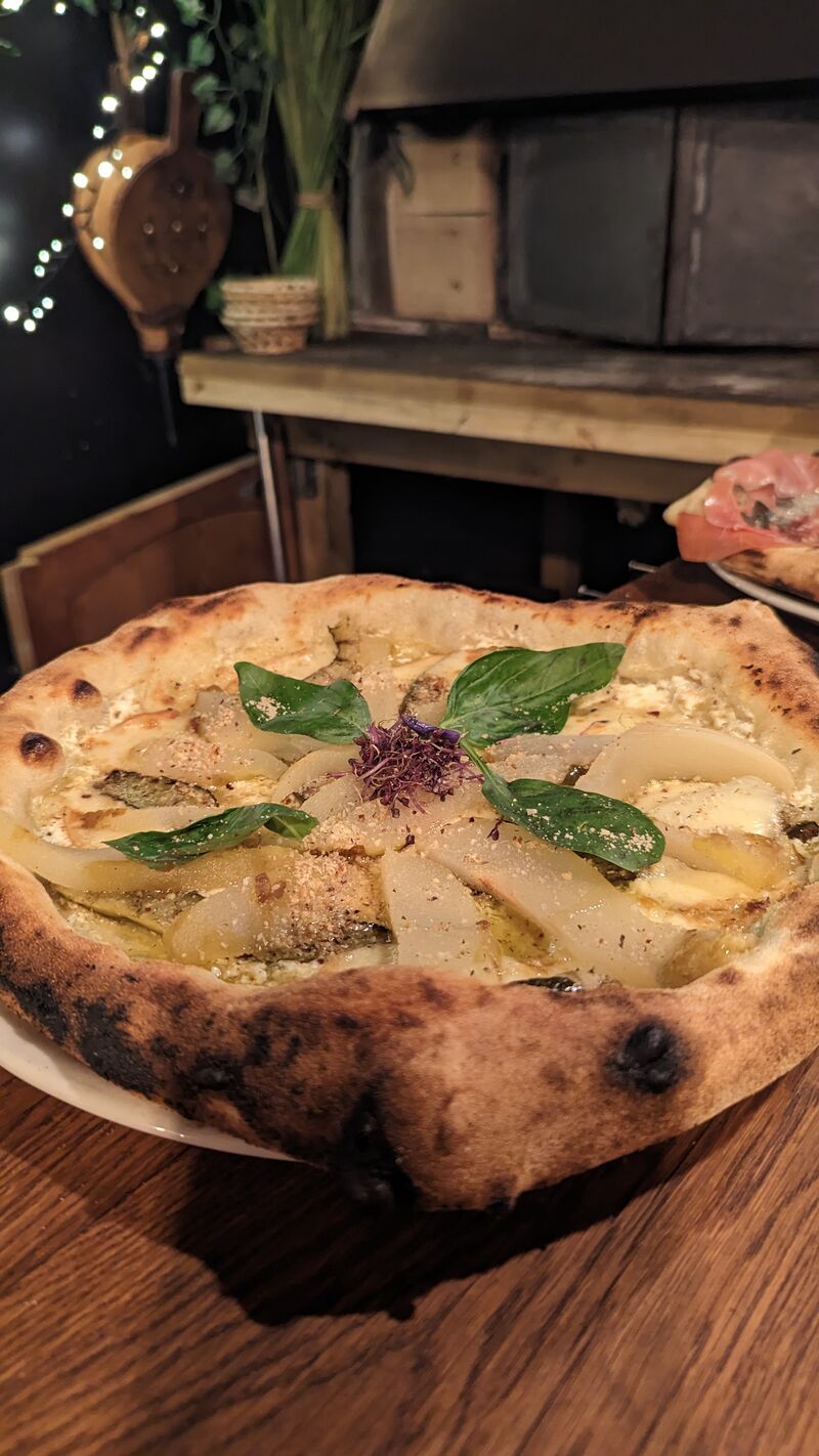 Pizza du mois de juin Carciofo 