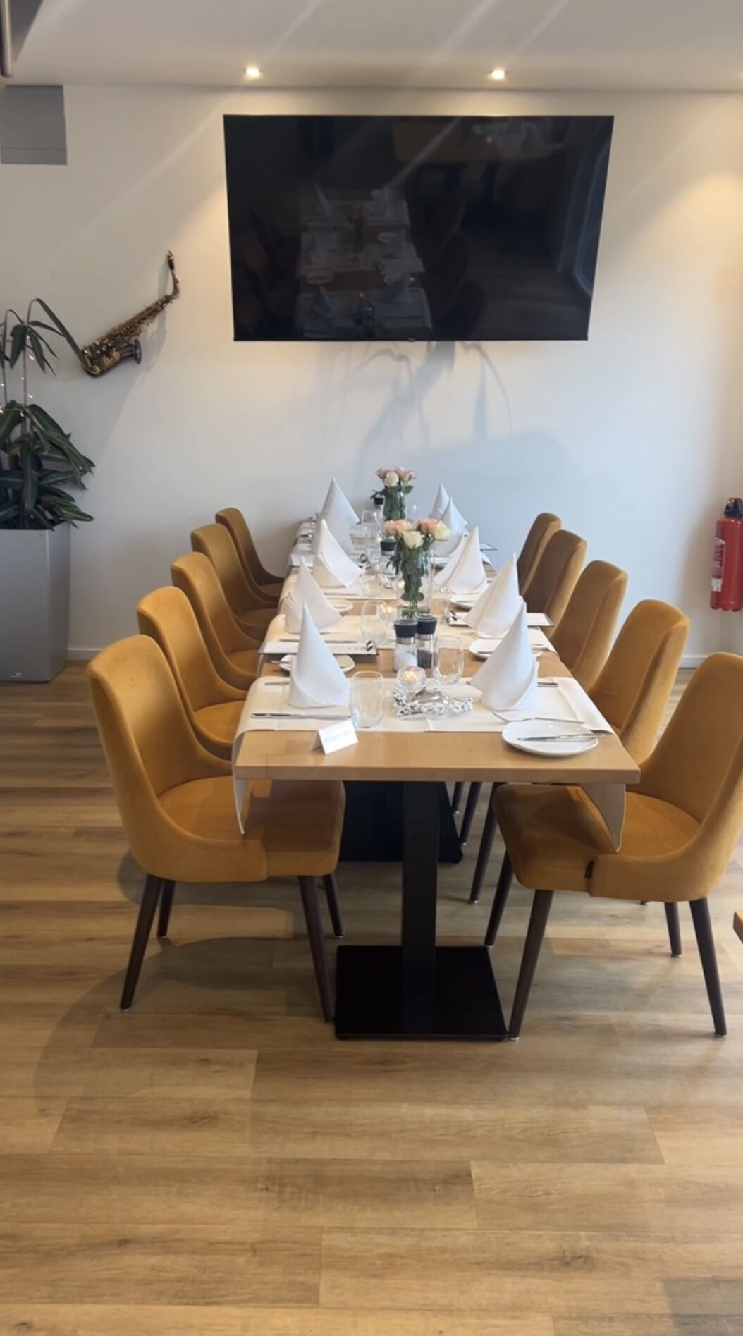 Geburtstagstisch ( Unten Gastraum, Erdgeschoss )