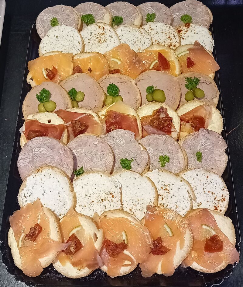 Plateau apéritif. 0.90€ pièce