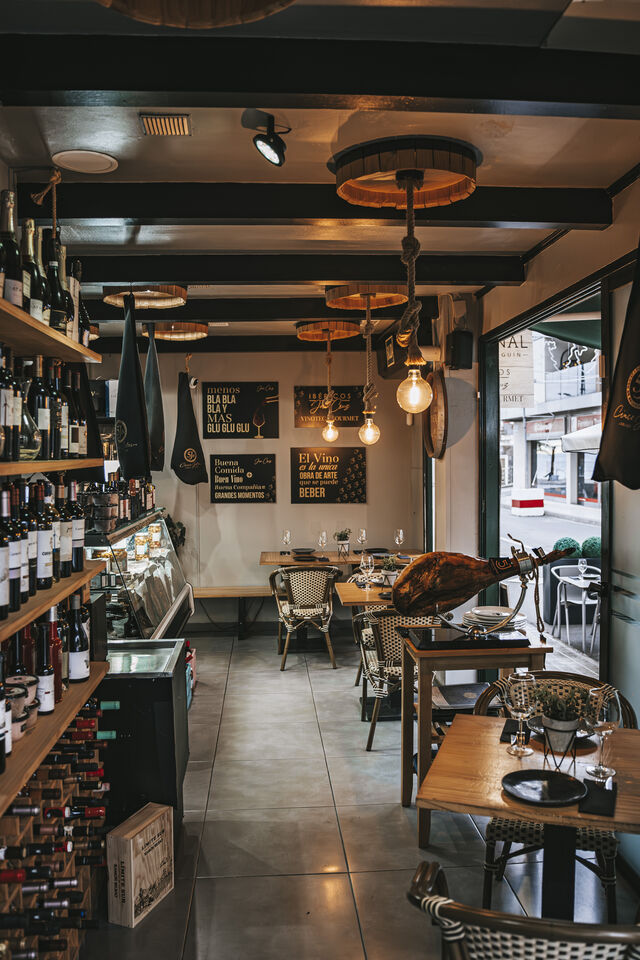 NUESTRO INTERIOR