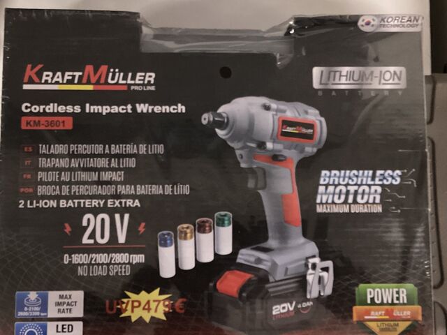 Clé à choc plus 4 embouts
159€