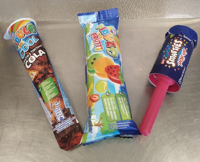 GLACE À L'EAU