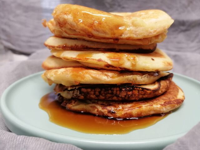 BANANA PANCAKE ....BRUNCH AMERICANO OGNI DOMENICA