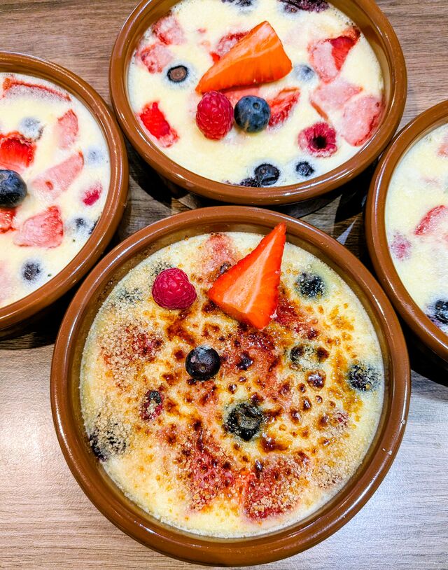 Crème Catalane aux fruits rouges