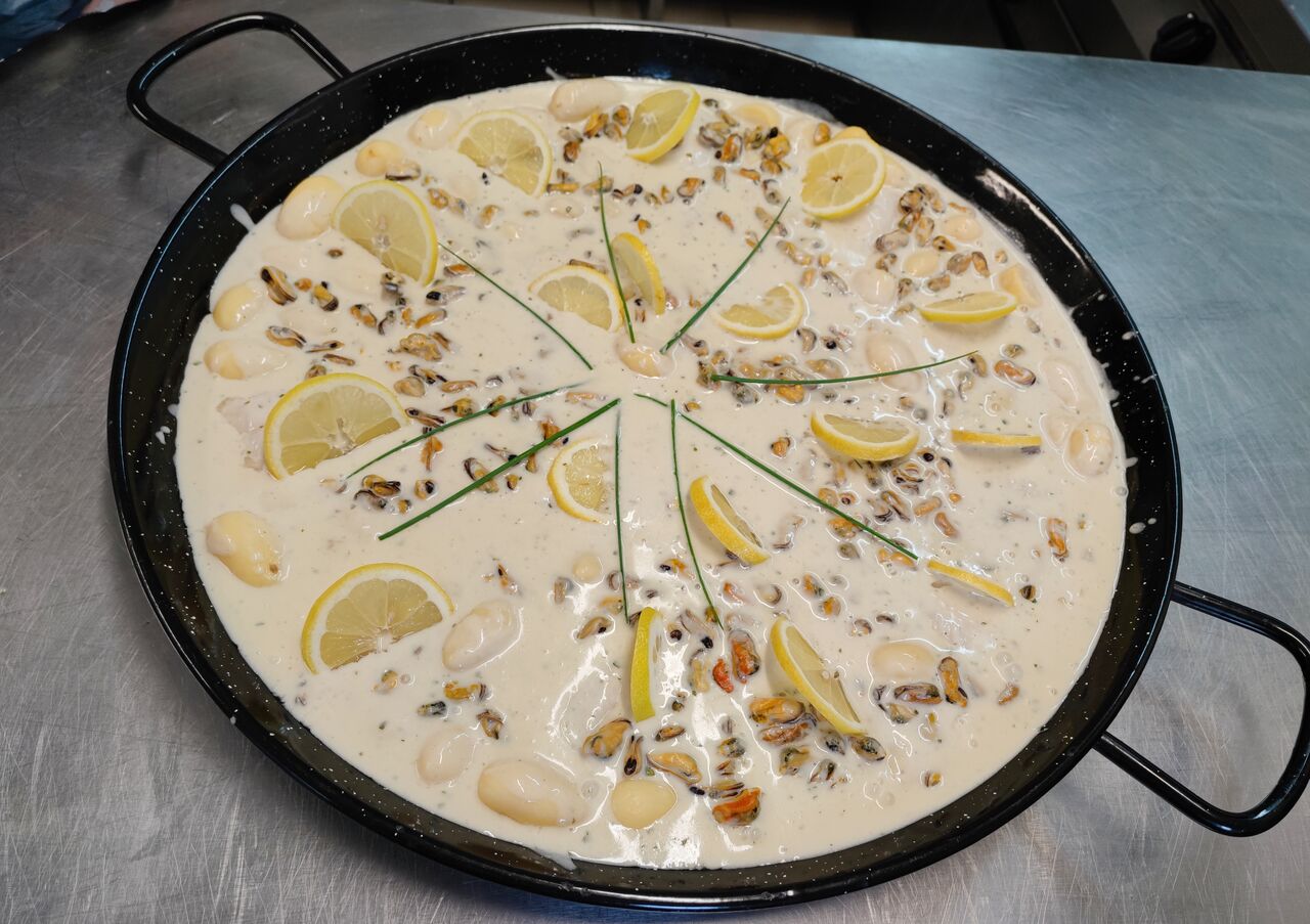 Pavé de merlu sauce aux moules 