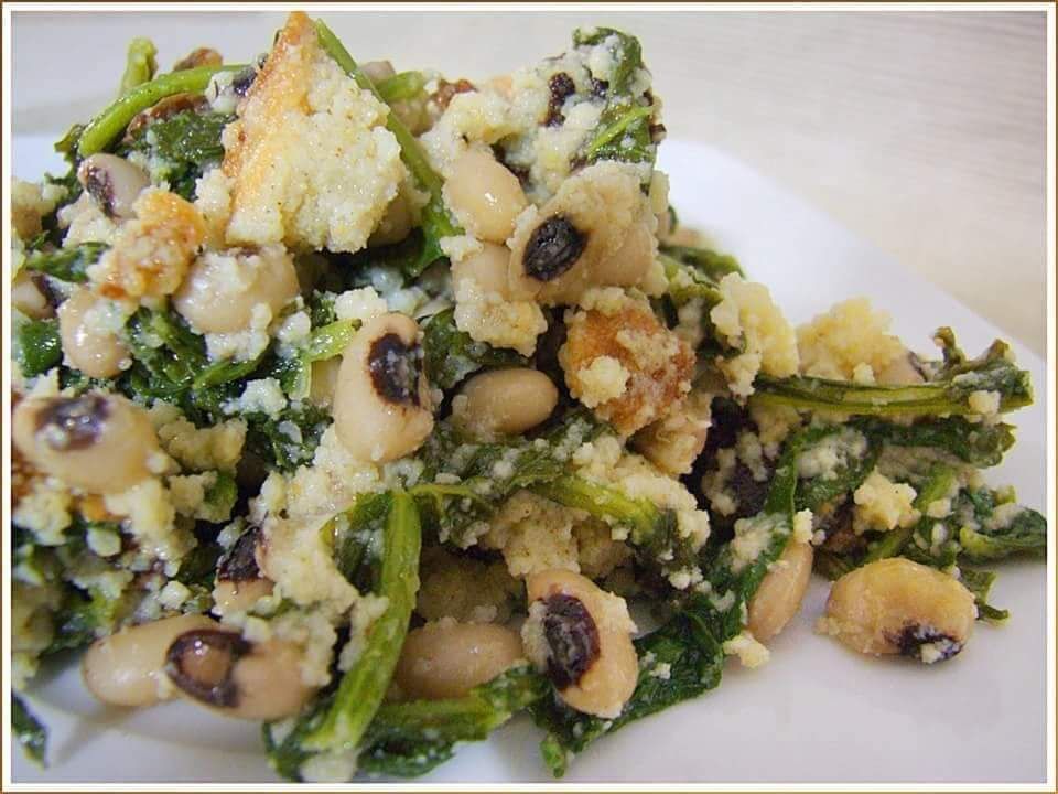 Migas com feijão frade 