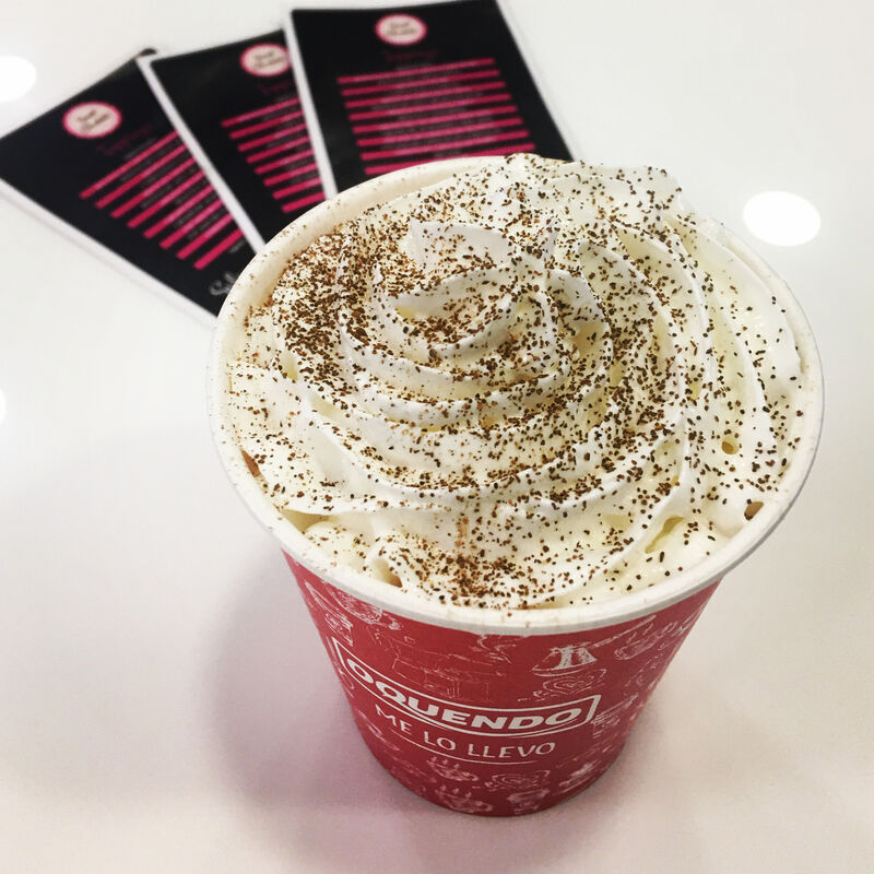 Capuchino con Nata y Canela.