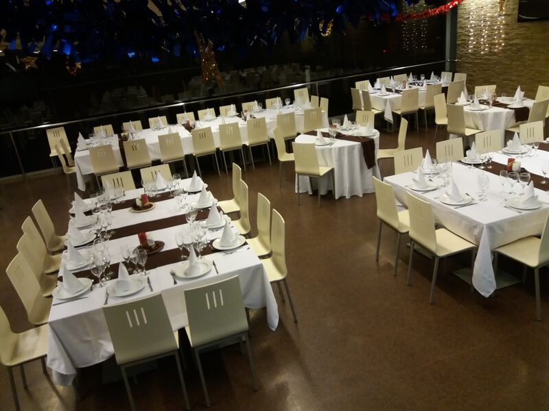 Con nuestras mejores galas