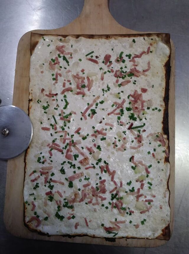 tarte flambée ail & ciboulette