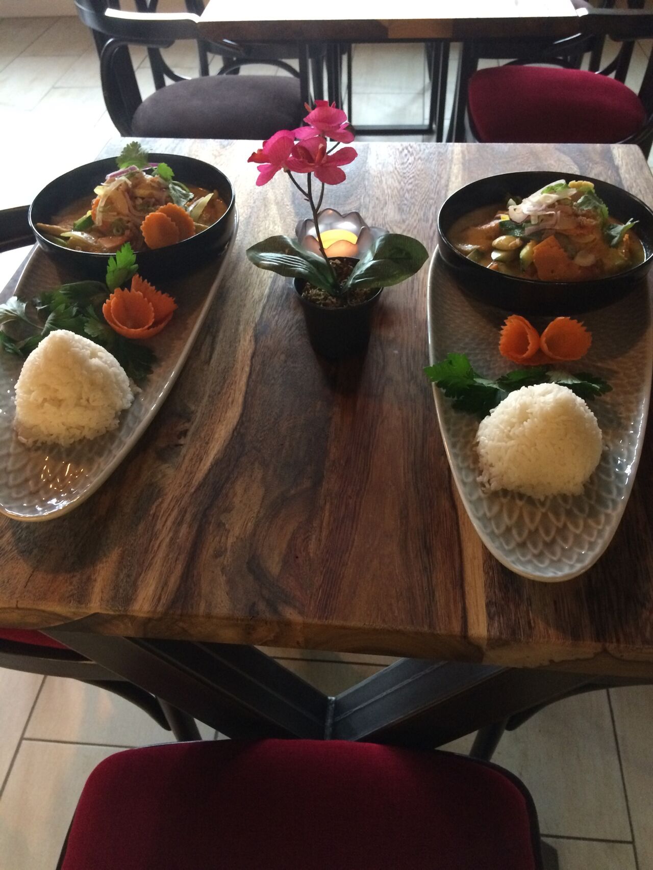 Gold Curry