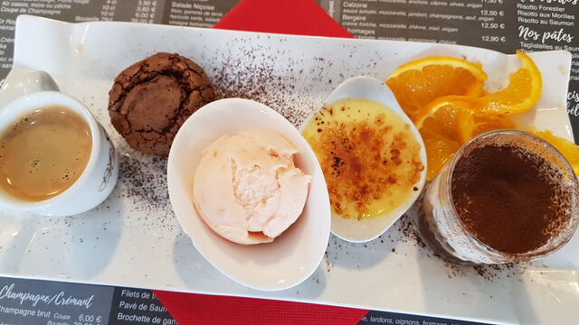 Un café gourmand sympa !