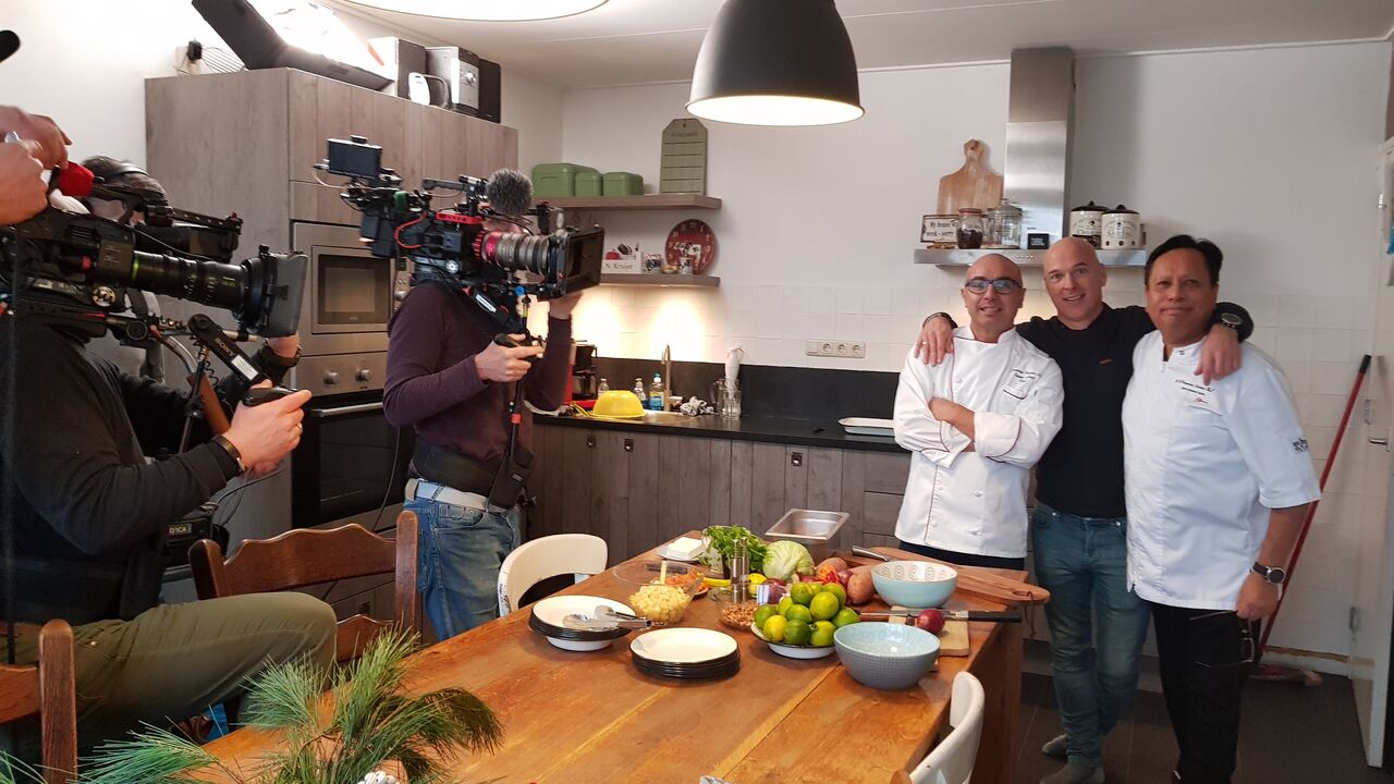 Wat De Boer Niet Kent. 24 Kitchen TV