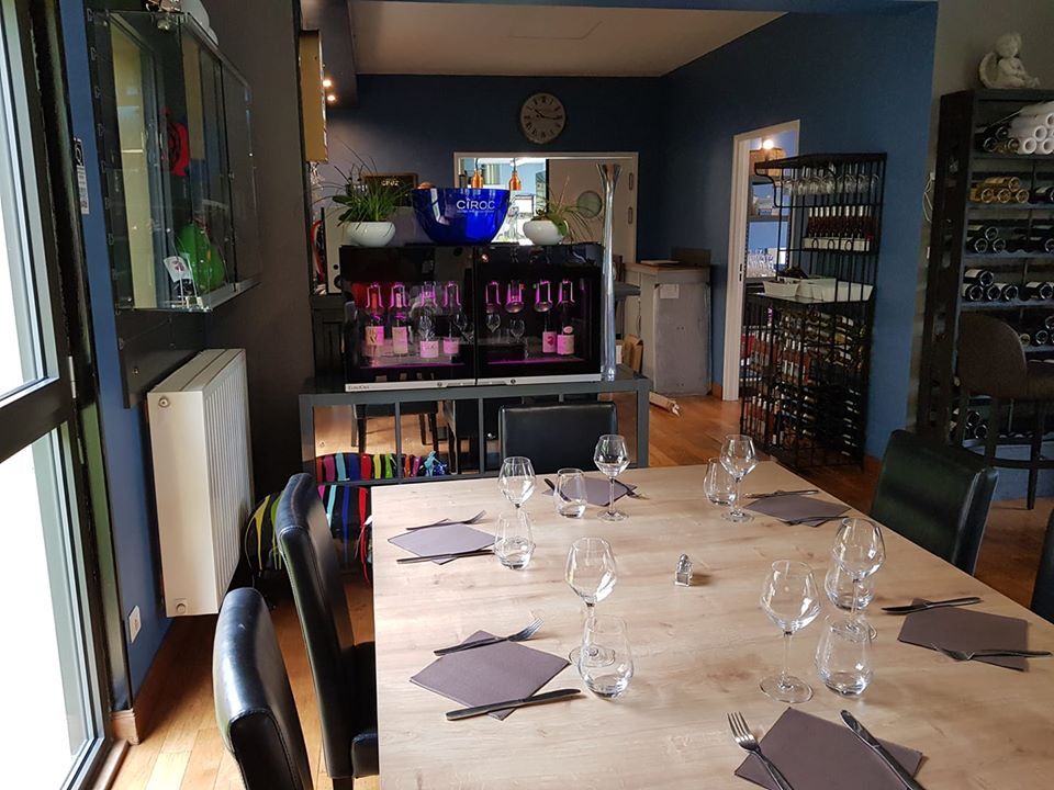 cave a vin spécialement pour le service au verre