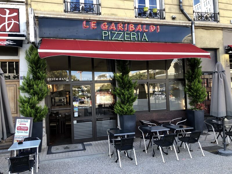 Venez apprécier notre terrasse pendant les beaux jours