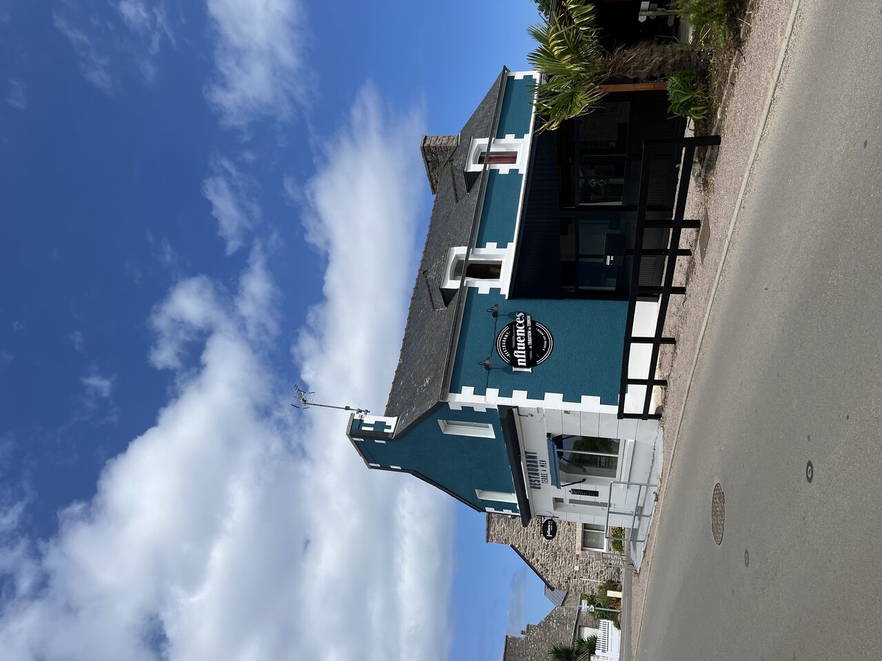 La façade de la Maison 