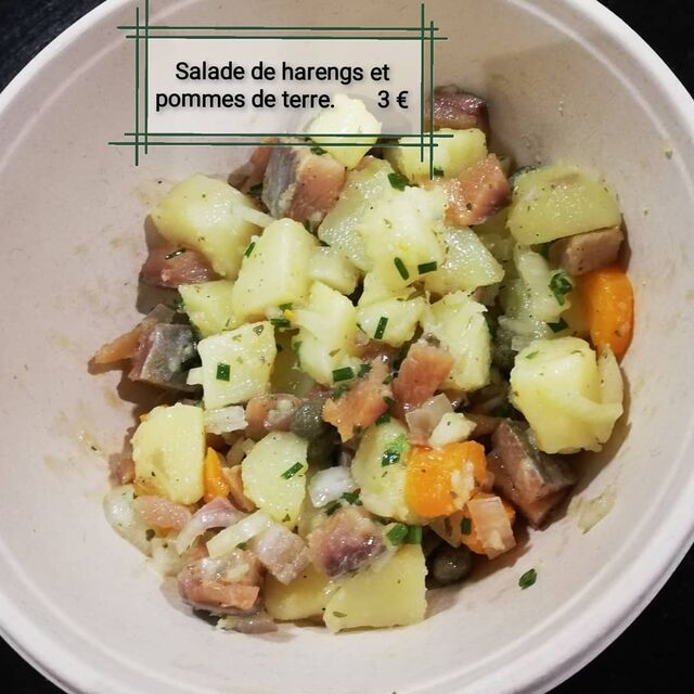 Entrée du 03 juillet 2021
Salade de harengs et pommes de terre 