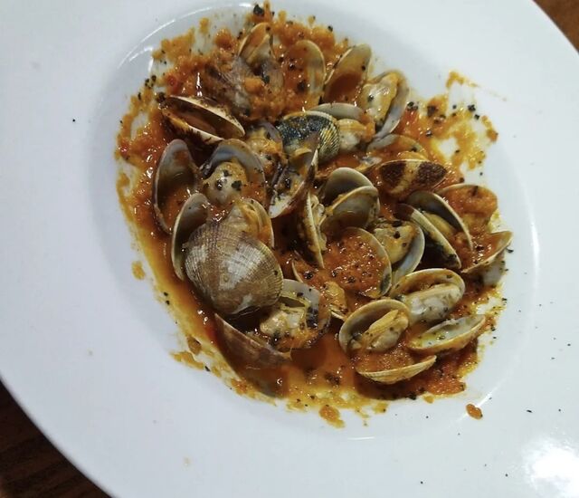 Almejas a la marinera