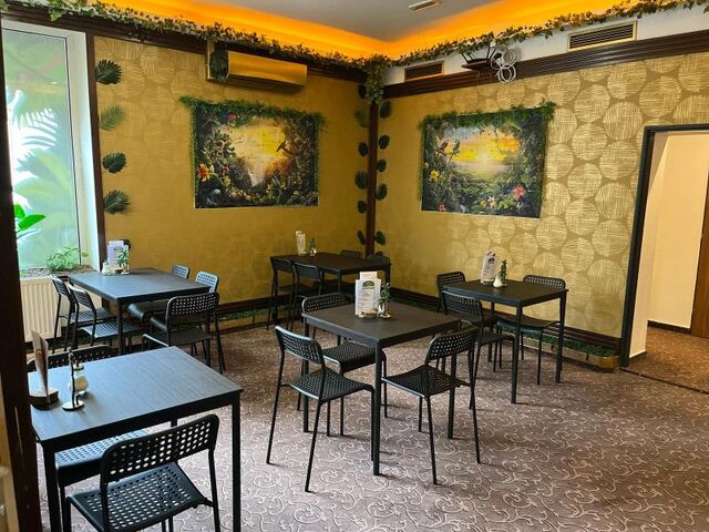 Prostor pro sezení před barem