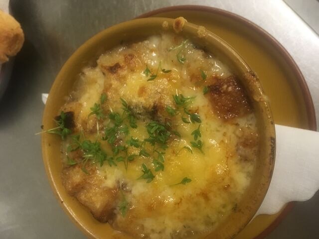 Französische Zwiebelsuppe 