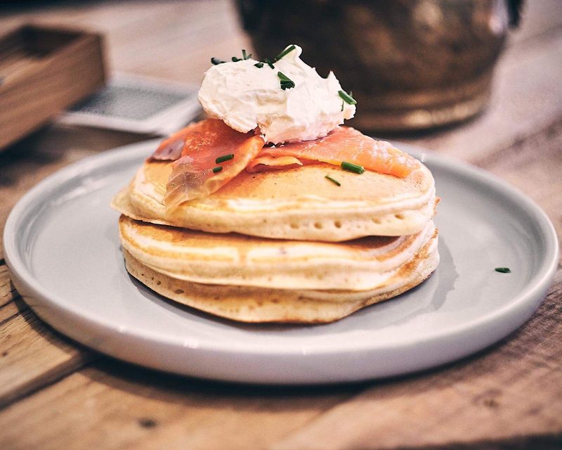 Pancakes à la truite fumée