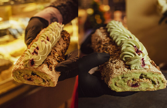 Меренговий рулет 