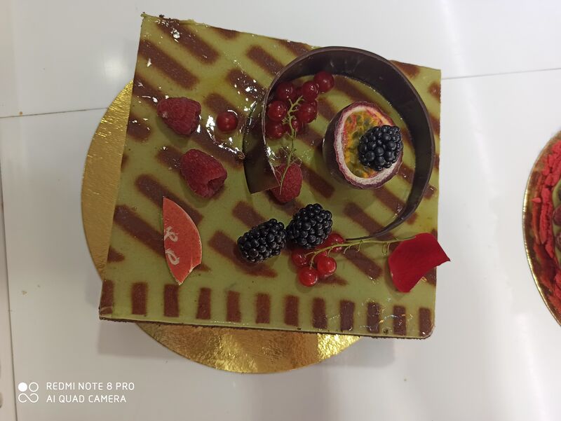 Gateau Pistaches Framboises
100% fait maison