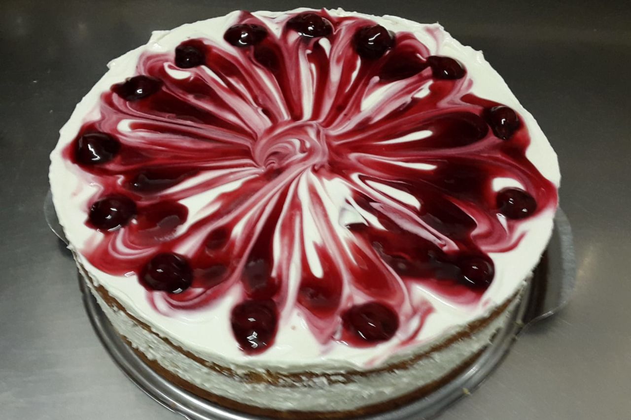 Windbeutel-Schmand-Torte