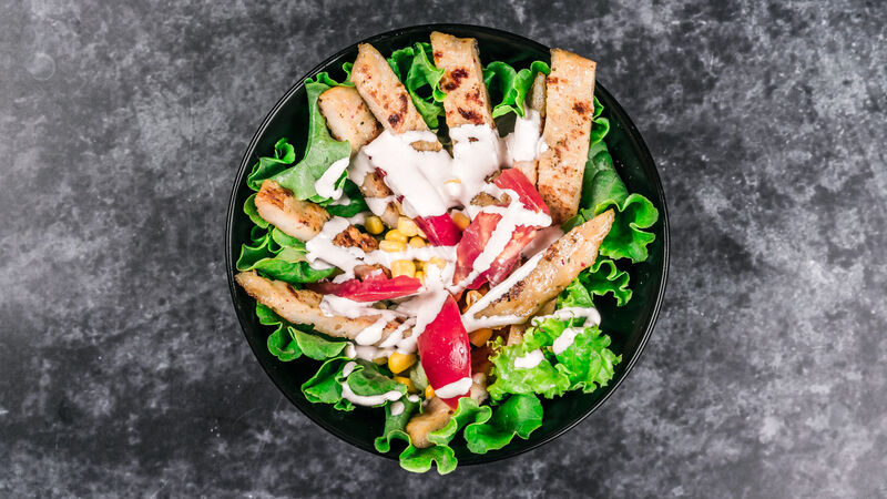 Pileća salata
