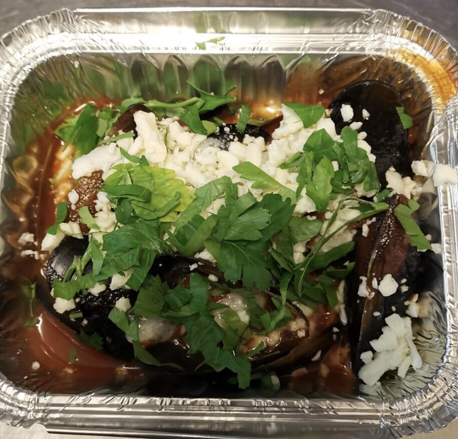 Shrimps ala Chef
Mit Schafskäse in Tomatensoße
Mit Brot dazu ? Nr 19