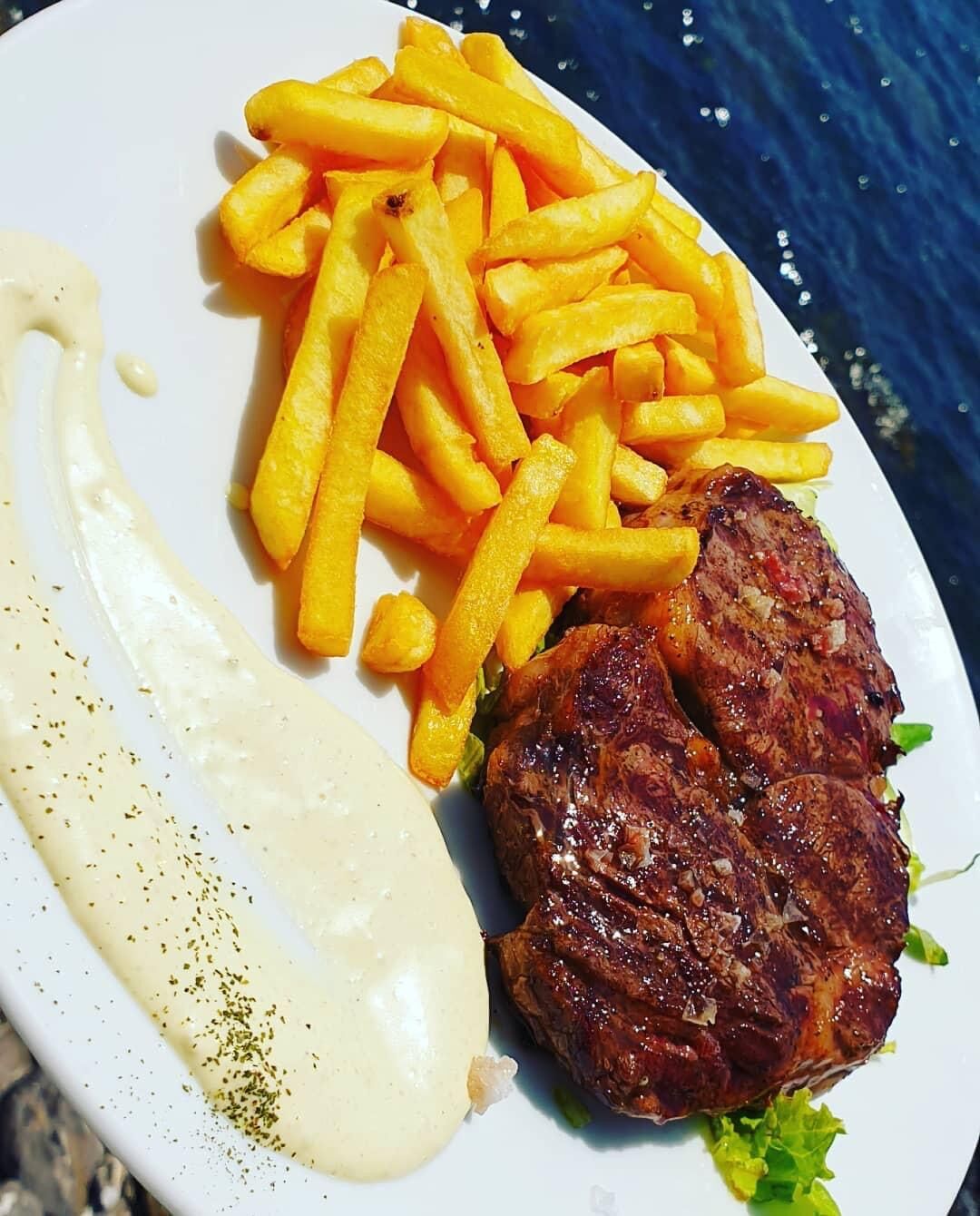 Entrecote con salsa Dijon