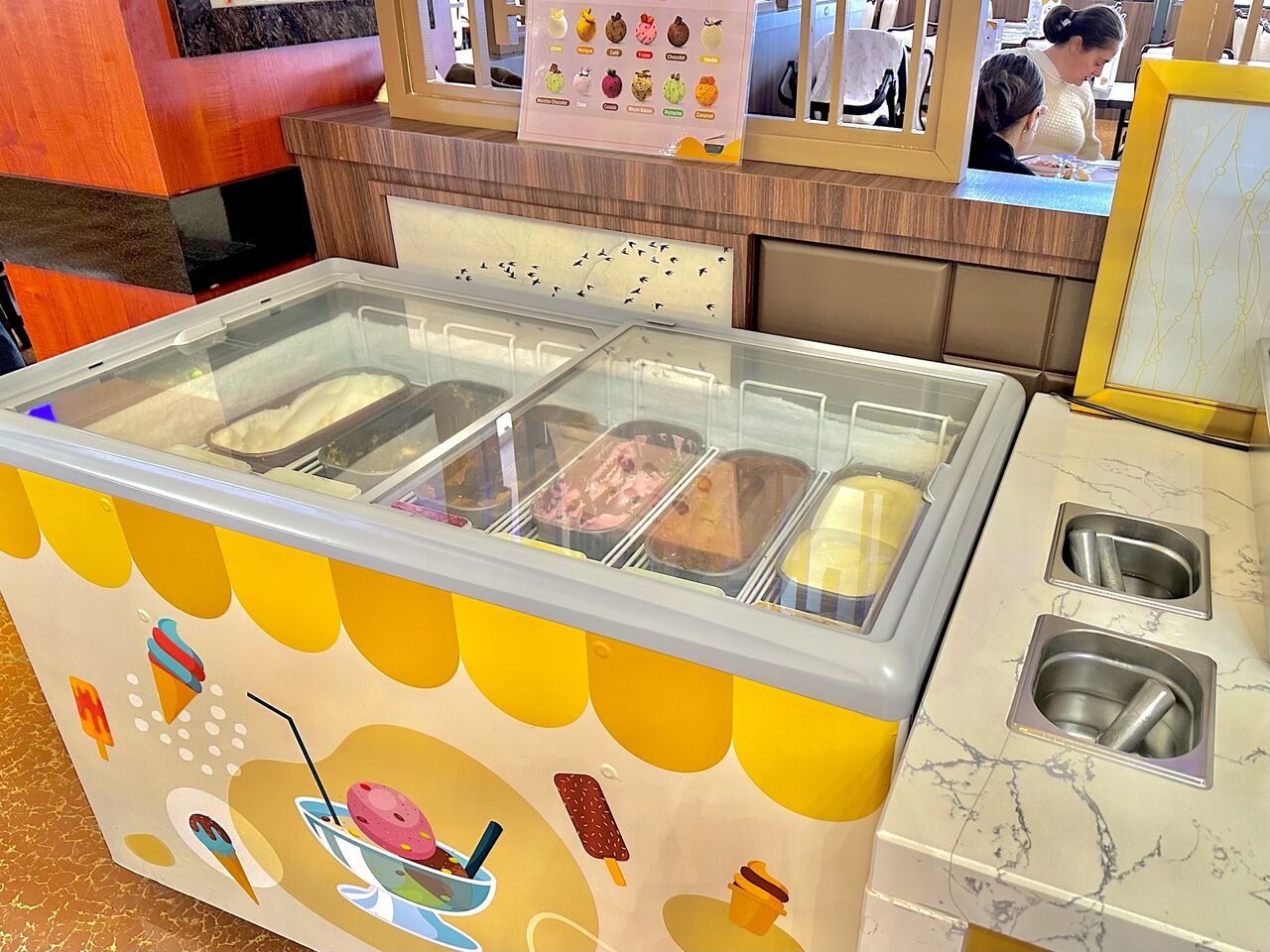 glace ou sorbet ? plus de 12 parfums au choix 