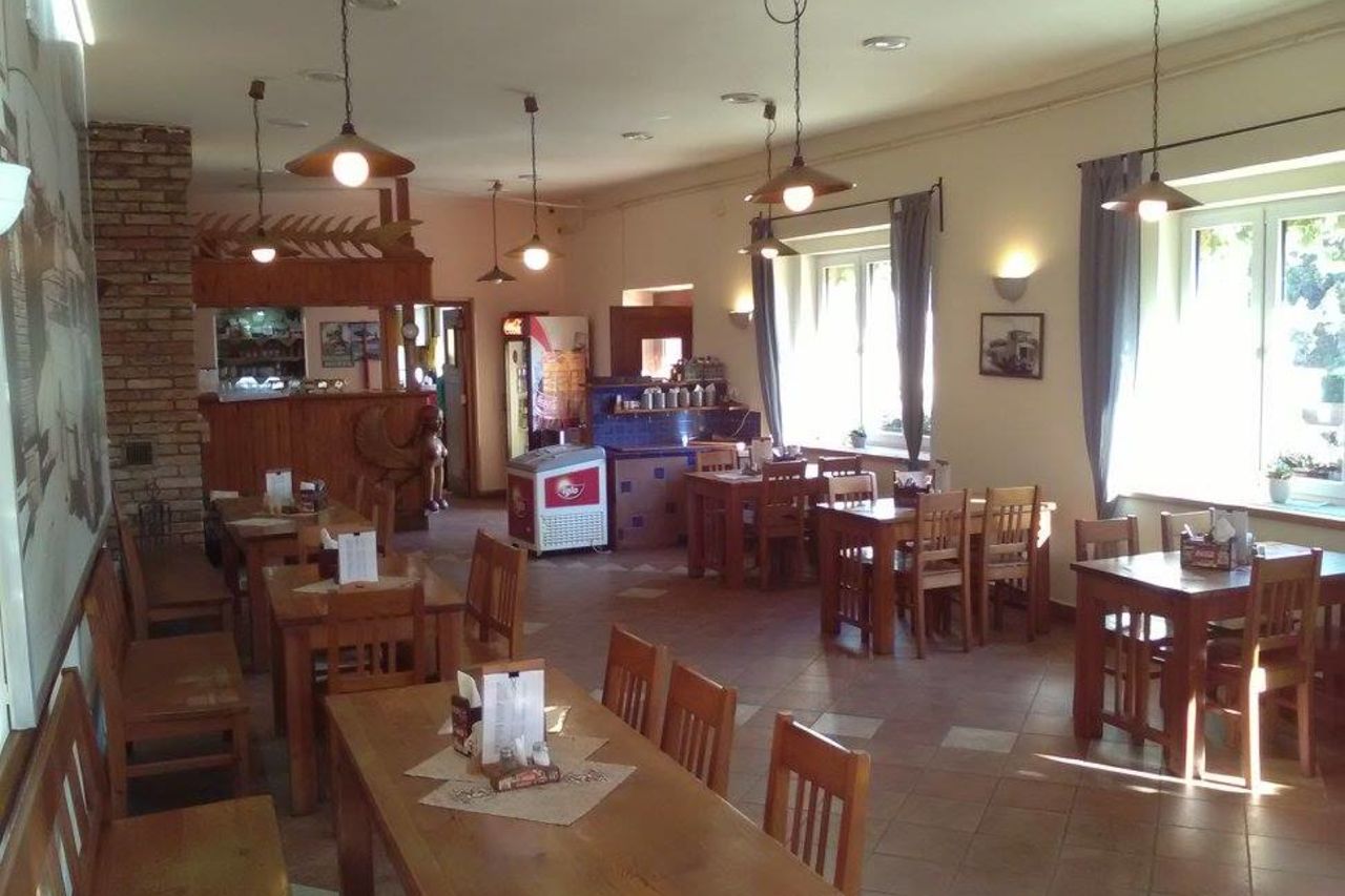 Restaurace