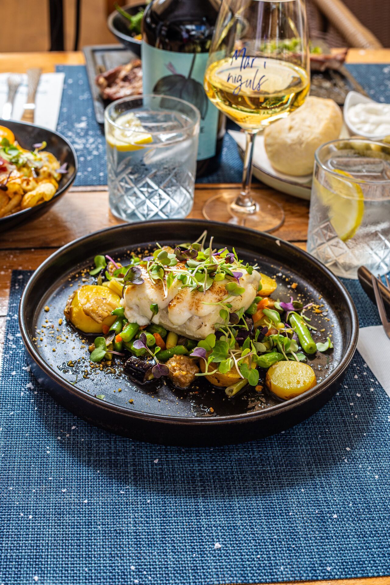 Bacalao con costra de alioli