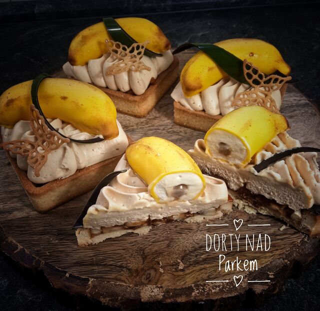 Karamelová tartaletka s banánkem