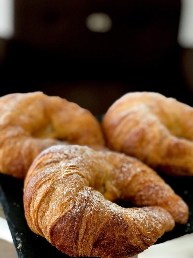 Croissant curvo